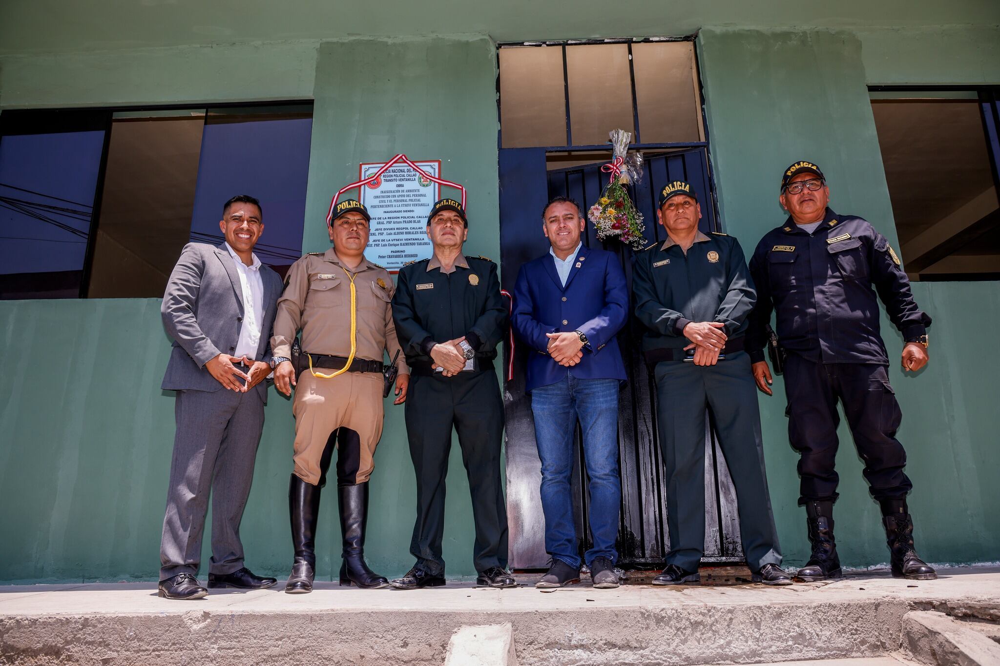 El alcalde Jhovinson Vásquez asegura que la principal estrategia en su distrito es trabajar de la mano con la Policía Nacional en la lucha contra la delincuencia. (Foto: Municipalidad de Ventanilla - Facebook)