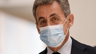 Nicolas Sarkozy es condenado a tres años de prisión por corrupción pero no pisará la cárcel