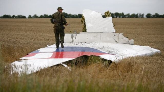 ONU: avión derribado en Ucrania puede ser crimen de guerra