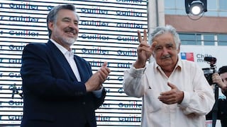 José Mujica llega a Chile para el cierre de campaña de Alejandro Guillier