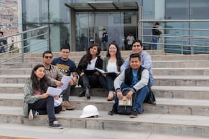Beca Permanencia 2025 ofrece 8000 vacantes para estudiantes de universidades públicas
