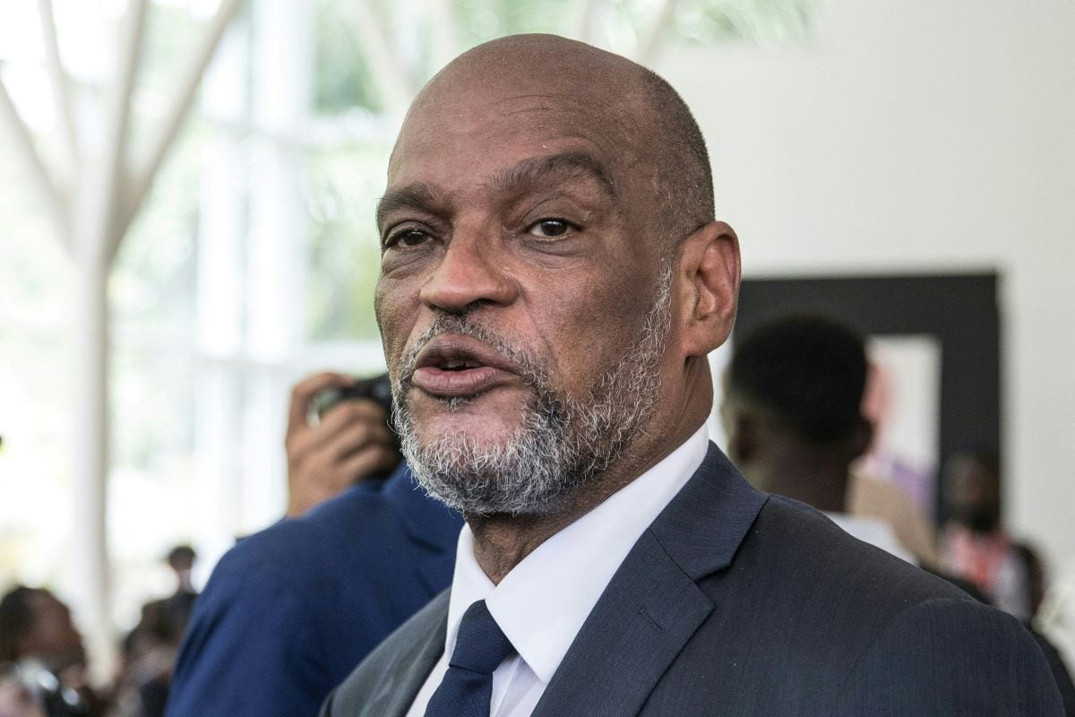El primer ministro de Haití, Ariel Henry, asiste a una ceremonia en honor del fallecido presidente haitiano Jovenel Moise en Puerto Príncipe, el 20 de julio de 2021. (Valerie Baeriswyl / AFP).