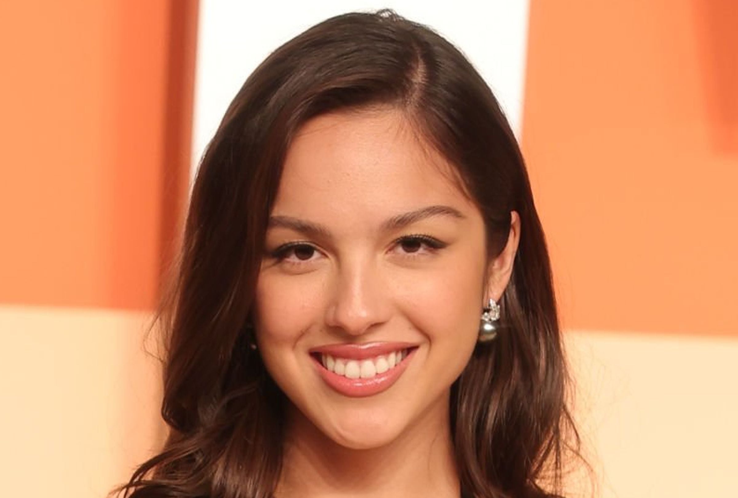 Olivia Rodrigo reveló cuál es el alimento que siempre lleva en su bolso. (Foto: Christopher Polk / Variety vía Getty Images)