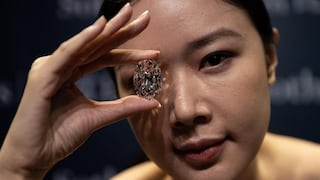 Subastan un diamante “perfecto” de 102 quilates por 13.4 millones de dólares