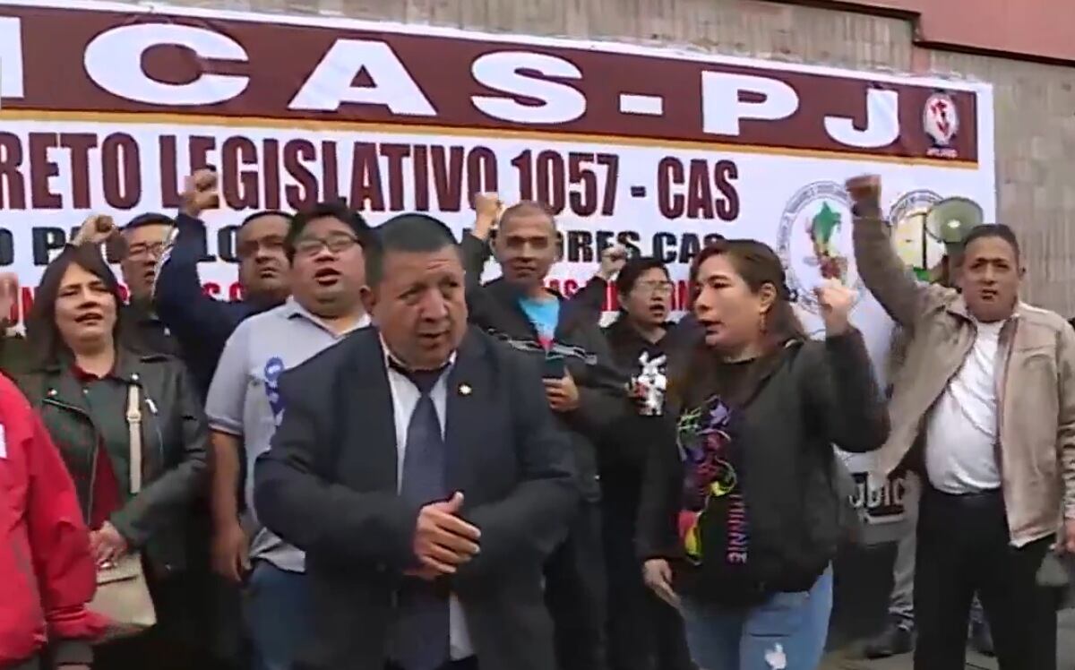 El presidente de Fenasicas del Poder Judicial, Juber Castillo Grados, pide mejoras salariales para su gremio. (Foto: Captura/Canal N)