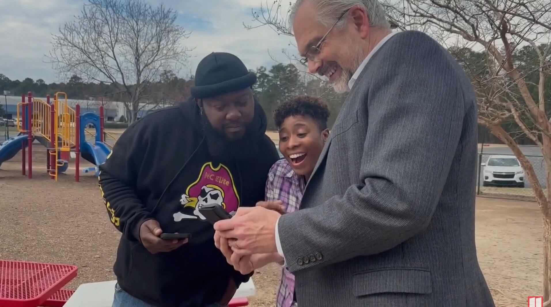 Los padres de los niños también quedaron impresionados, sobre todo después de ver el video. | Crédito: 11Alive