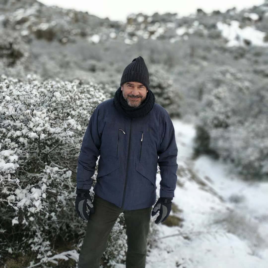 Manuel Regueiro es conocido por la telenovela “Acacias 38″ y por “El secreto de Puente Viejo” (Foto: Manuel Regueiro/ Instagram)