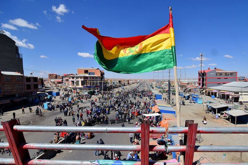 Empresa afirma que escenario migratorio se daría por crisis energética en Bolivia. (EFE)