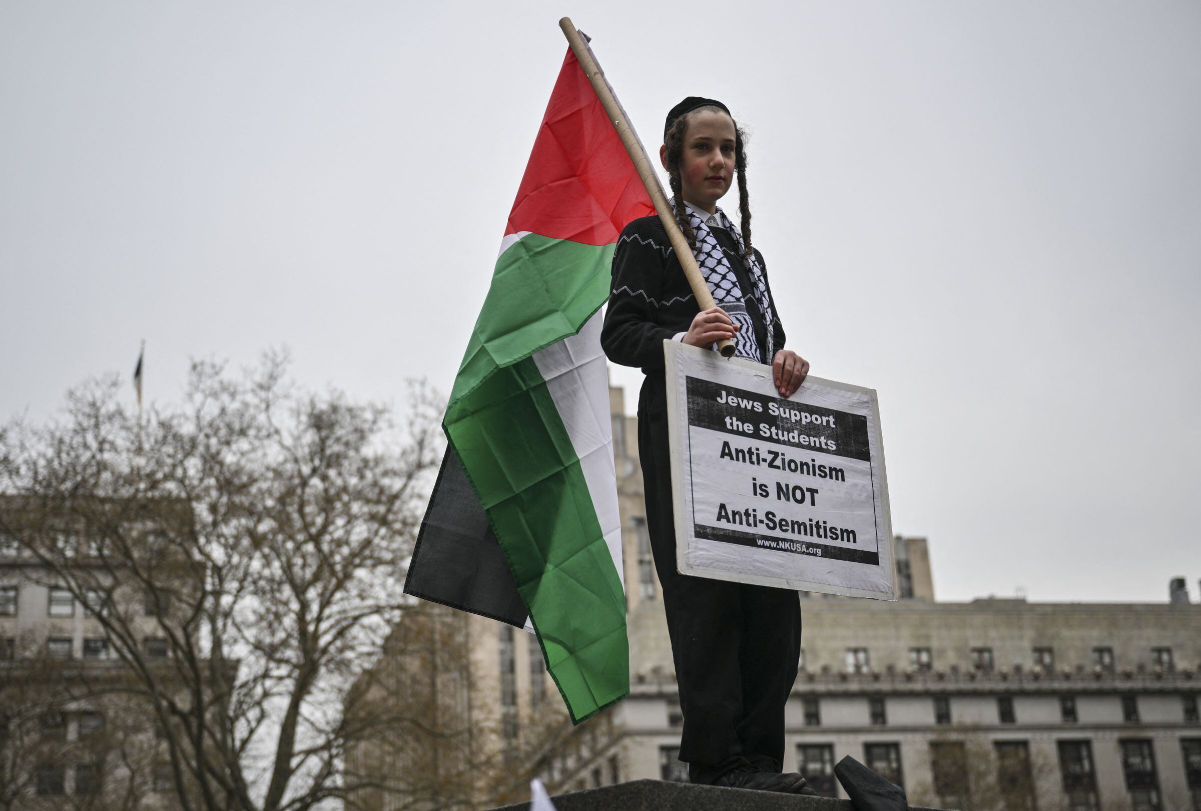 Estudiantes protestan por arrestos de estudiantes (Foto: AFP)
