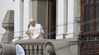 El primer ‘balconazo’ del papa Francisco en fotos