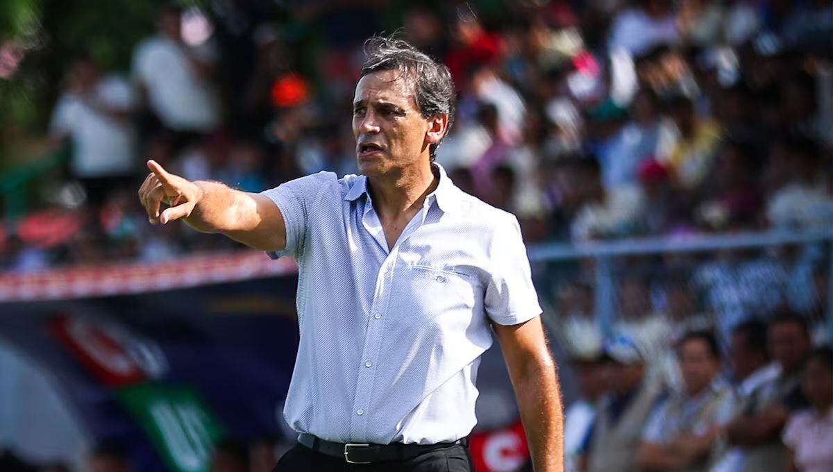 El entrenador de Universitario valora el gran presente crema, pero mantiene la humildad de cara a la recta final del Torneo Clausura de la Liga 1 Te Apuesto.