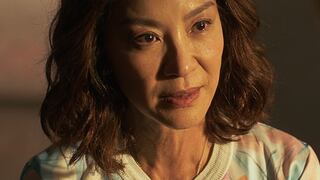 Del creador de “Glee”: de qué trata “The Brothers Sun” y cómo ver la serie de Netflix