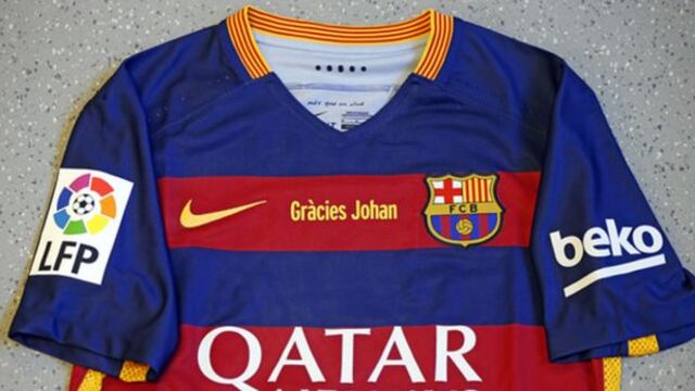 Barcelona presentó camiseta especial en honor a Johan Cruyff