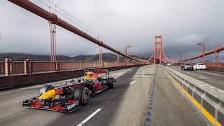 YouTube: ¿Qué hace un F1 paseando por las calles de Estados Unidos?