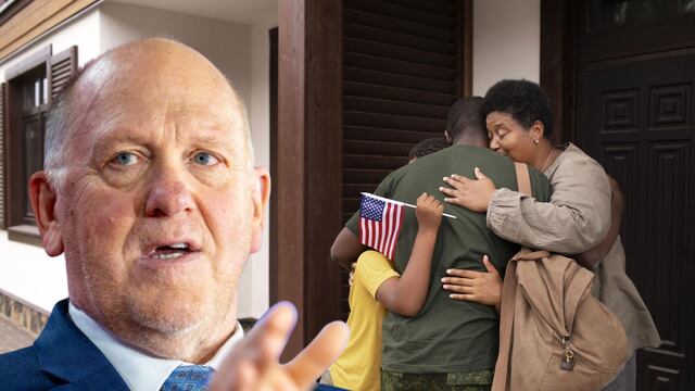 Nueva ofensiva migratoria en EE.UU. pone en la mira a las familias de estatus mixto: el impacto del plan de Tom Homan, el “Zar de la Frontera”