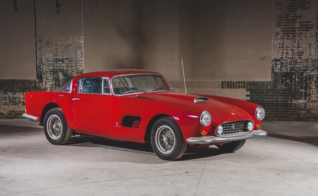 Ferrari 410 Superamerica Coupe Series I by Pinin Farina de 1956. Valor: US$1'600.000 - US$2'200.000.