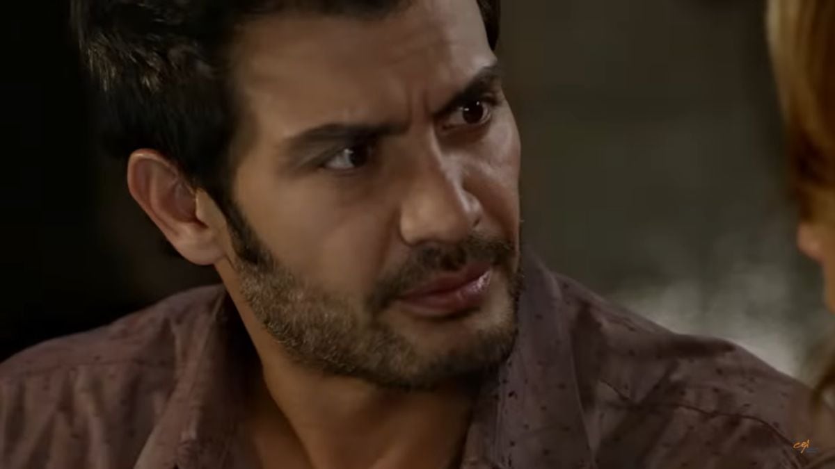 Andrés Palacios interpretando a Santos en "Tierra de esperanza" (Foto: TelevisaUnivision)