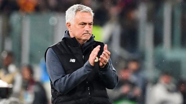 José Mourinho: “¡Grande Real Madrid y grande Carletto! A ver si ganamos la final” 