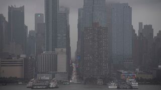Un manto gris envuelve a Nueva York antes del impacto de la tormenta tropical Henri | FOTOS