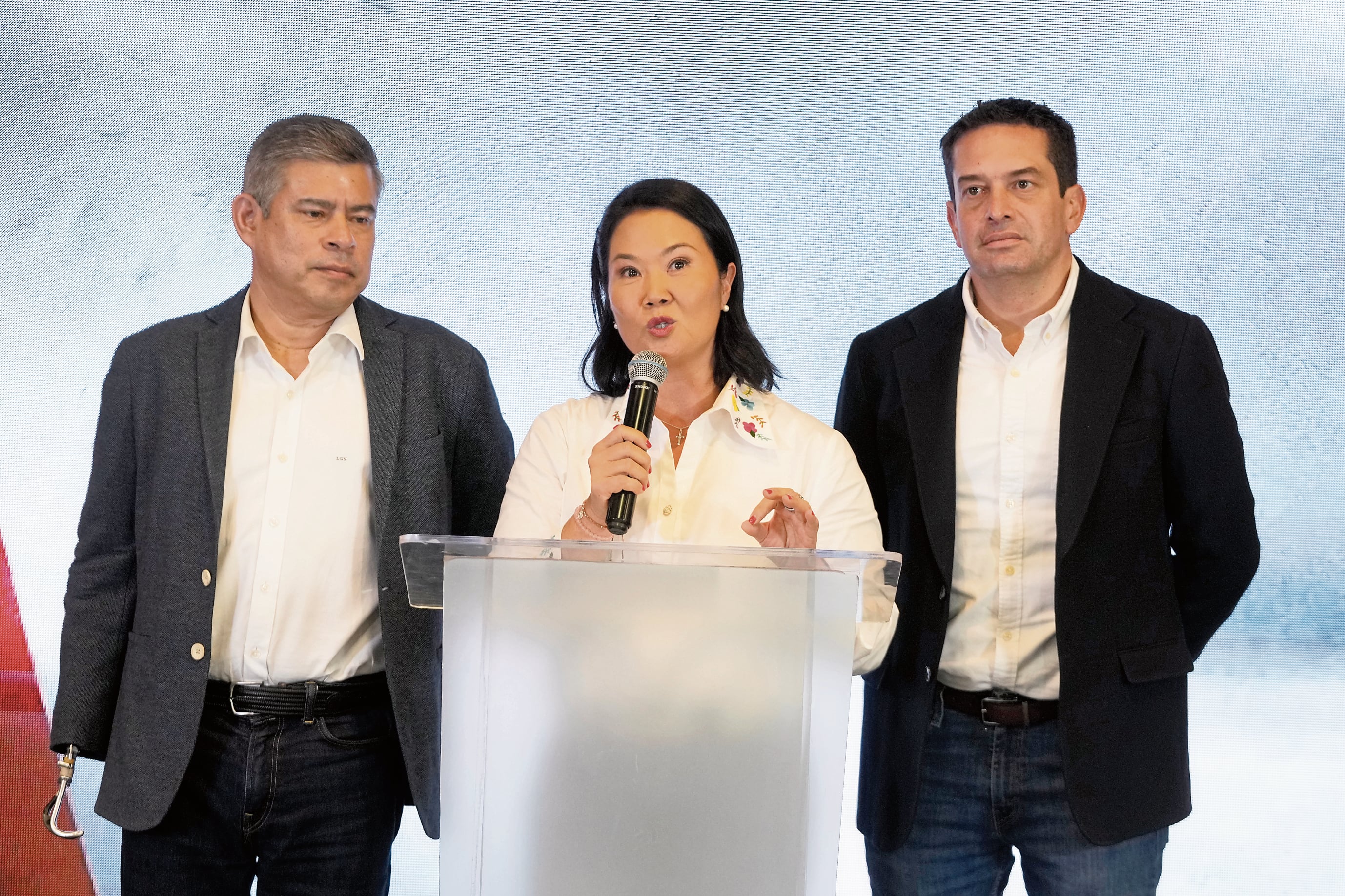 Integran la fórmula ganadora del balotaje del 7 de junio: Luis Galarreta (primer vicepresidente) y Miguel Torres (segundo vicepresidente).