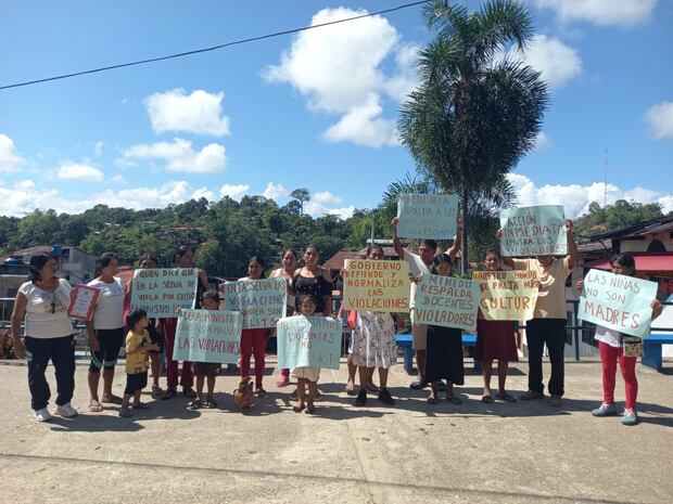 Manifestación de la comunidad awajún.