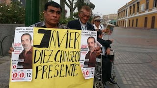 FOTOS: políticos y sociedad civil rinden homenaje a Javier Diez Canseco