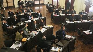 Concejo de Lima aprobó investigar contratos de Augusto Rey