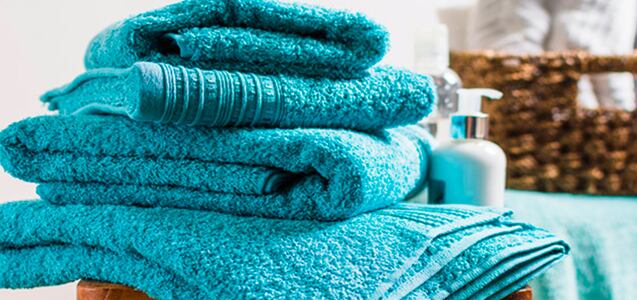 Los pasos para que tus toallas queden esponjosas y huelan bien
