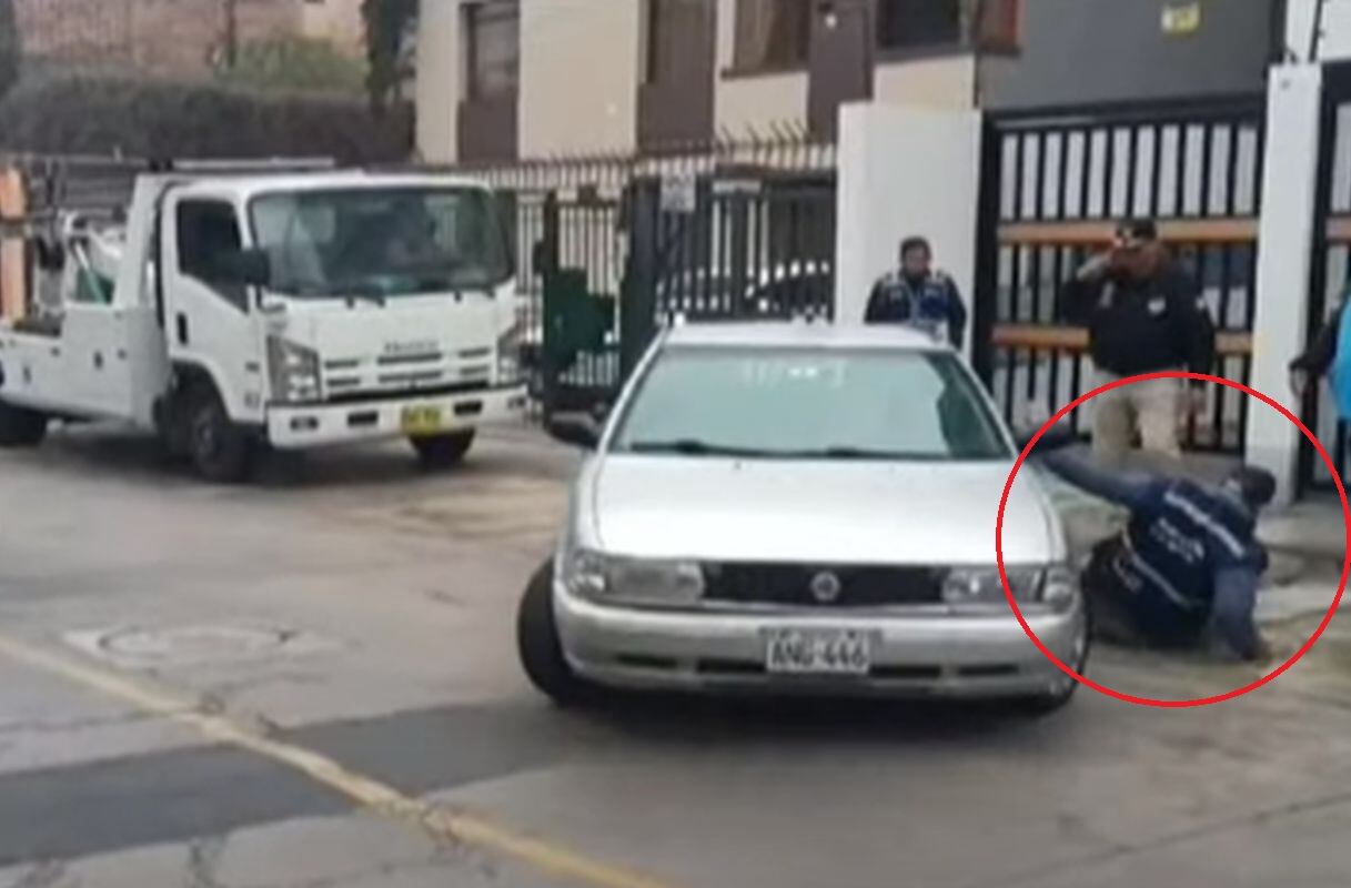 El trabajador municipal es una persona de la tercerca edad. Foto: TV Perú