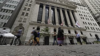Wall Street abre en rojo y el Dow Jones baja un 0,42 %