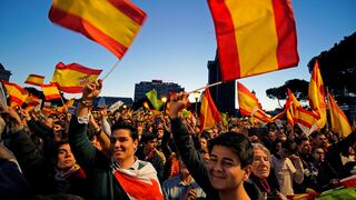 Qué piensan los españoles nacionalizados sobre las inciertas elecciones del domingo