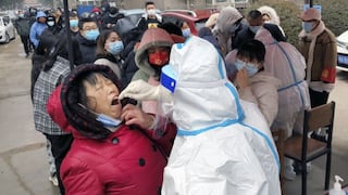 ¿Por qué el éxito de China para tener controlado el coronavirus podría volverse en su contra?