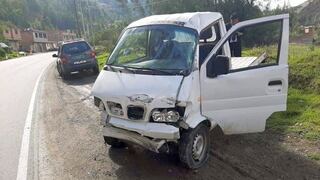 Áncash: un muerto y tres heridos dejó choque en vía que une Caraz con Huaraz