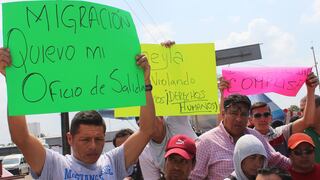 Migrantes al sur de México exigieron papeles para transitar hacia EE.UU.