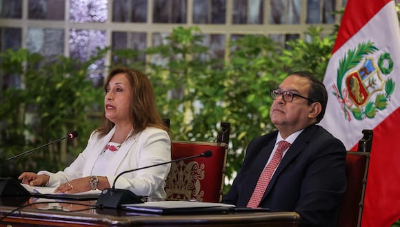 Dina Boluarte y Alberto Otárola. (Foto: Presidencia)