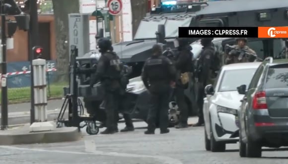 a Brigada de Investigación e Intervención está desplegada en la embajada de Irán en París, distrito 16, por la presencia de un individuo con presuntos explosivos. (Foto: captura de video en X)