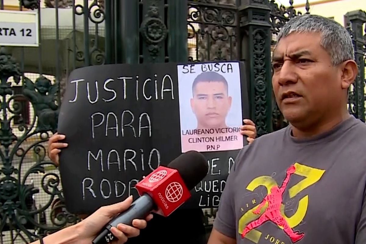 “Queremos que el ministro del Interior se pronuncie acerca de esto. Ese señor (Clinton Laureano) no debería estar un día más en la calle", dijo el padre del barbero. Foto: América Noticias