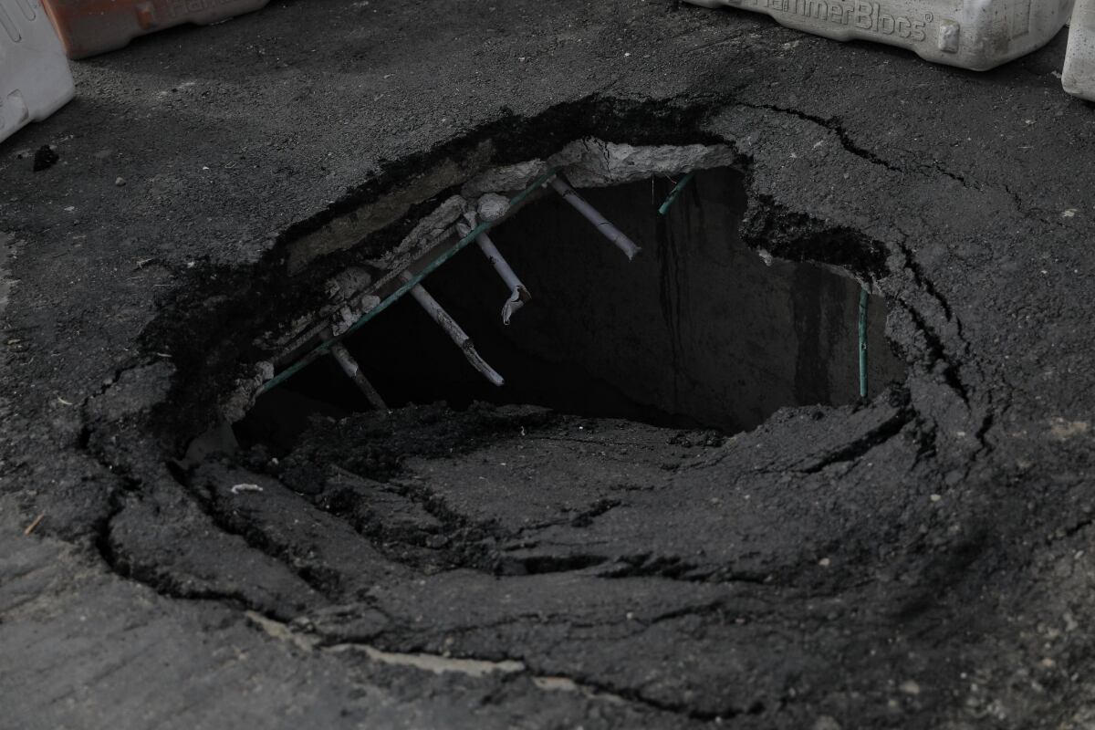 El cierre ha generado tráfico intenso en la Panamericana Sur, afectando a cientos de conductores que exigen soluciones rápidas. (Foto: Joel Alonzo/@photo.gec)