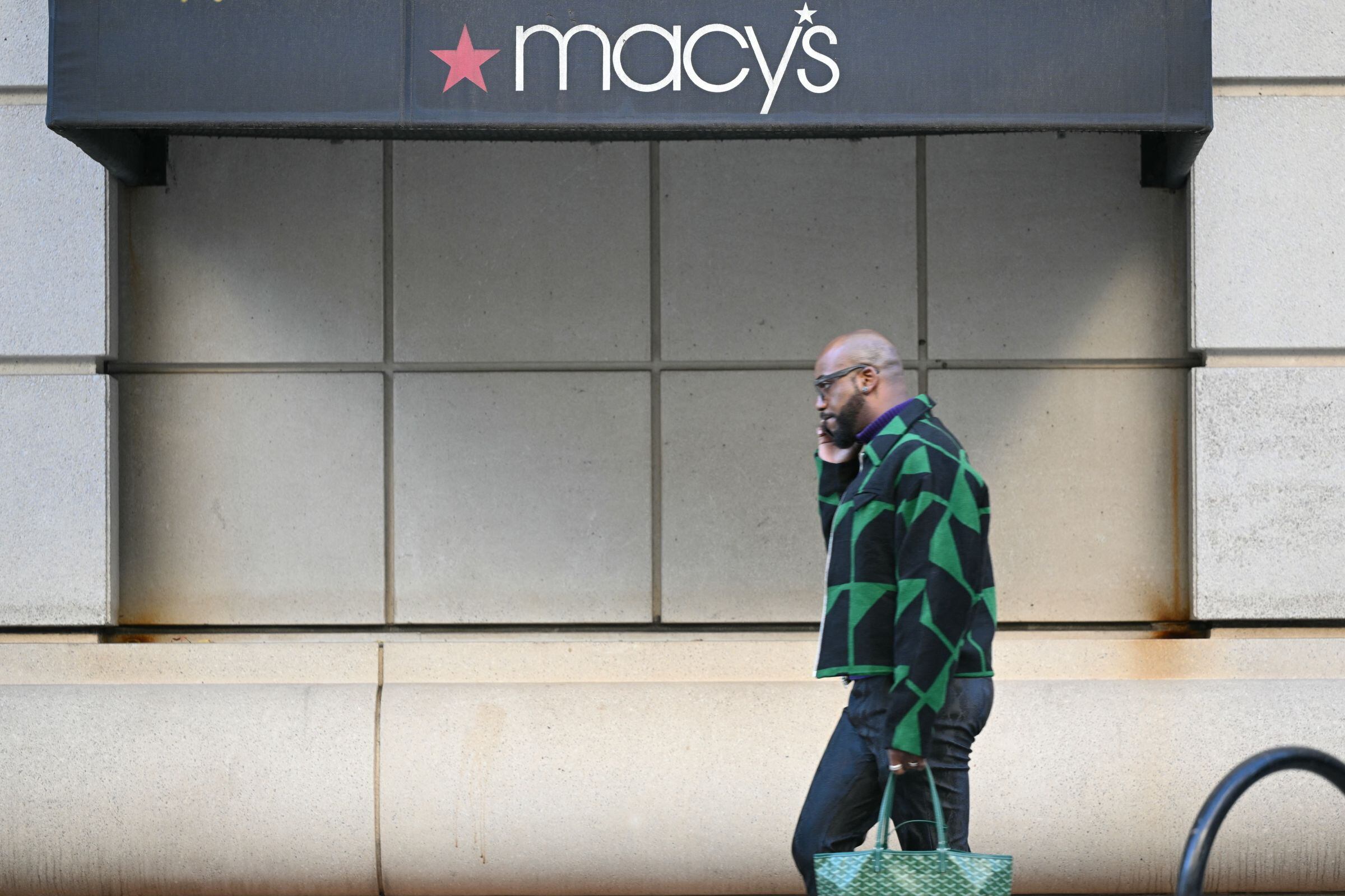 Macy’s mantiene su política de cierre de tiendas que no son rentables (Foto: AFP)