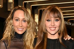 Miley Cyrus y el consejo que recibió de su madre Tish que la animó a quedarse con el “chico equivocado” en relaciones pasadas