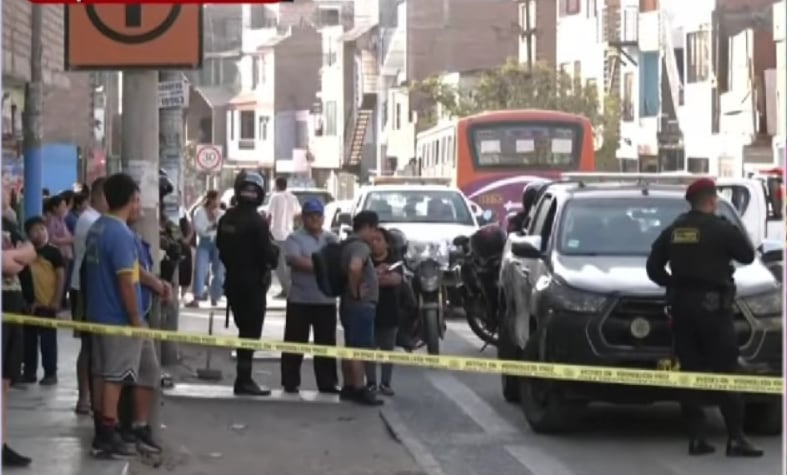 San Martín de Porres: balean 10 veces a bus de la línea San Germán.