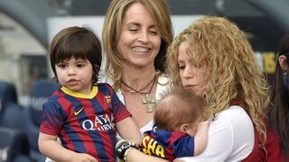 Shakira llevó por primera vez a Sasha al Camp Nou (FOTOS)