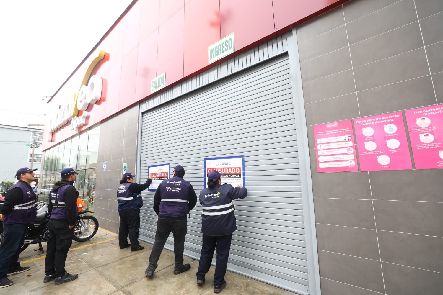 Miraflores clausura de forma temporal Plaza Vea e inicia proceso para revocar Certificado de Inspección Técnica de Seguridad del local. (Foto: Municipalidad de Miraflores)