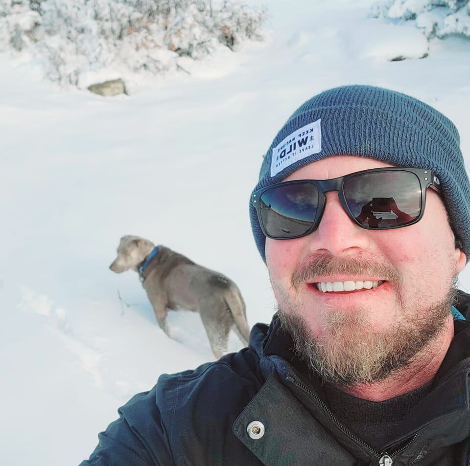 El hombre sueña con volver a caminar y agredece el apoyo que ha recibido durante este difícil proceso. (Foto: Max Armstrong / Facebook)