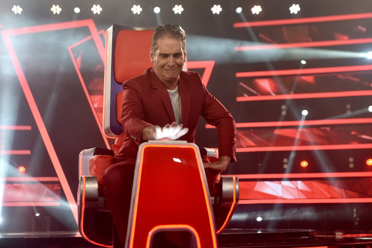Guillermo Dávila en “La Voz Perú”. El cantante venezolano regresó a la televisión peruana como jurado del reality, en medio de la presión pública por el pedido de reconocimiento de su hijo. (Foto: Difusión)