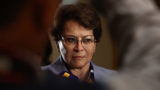 Gladys Echaíz niega cualquier coordinación o presión para inhabilitar a Zoraida Avalos en el Congreso