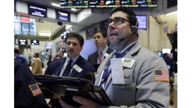 Wall Street cierra en terreno mixto y el Dow Jones baja un 0,11 % 