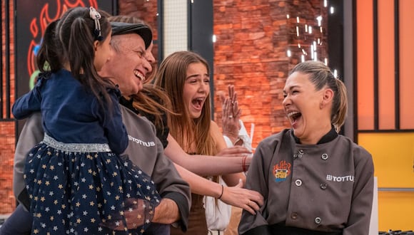 Christian Ysla y su notable gesto hacia Mónica Zevallos tras su victoria en "El Gran Chef Famosos". (Foto: Latina)