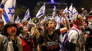 Miles protestan contra Netanyahu en Jerusalén para pedir elecciones y un acuerdo para liberar rehenes