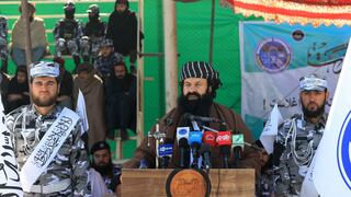 Los talibanes confirman ataque y acusan al Estado Islámico de la muerte de su ministro de Refugiados